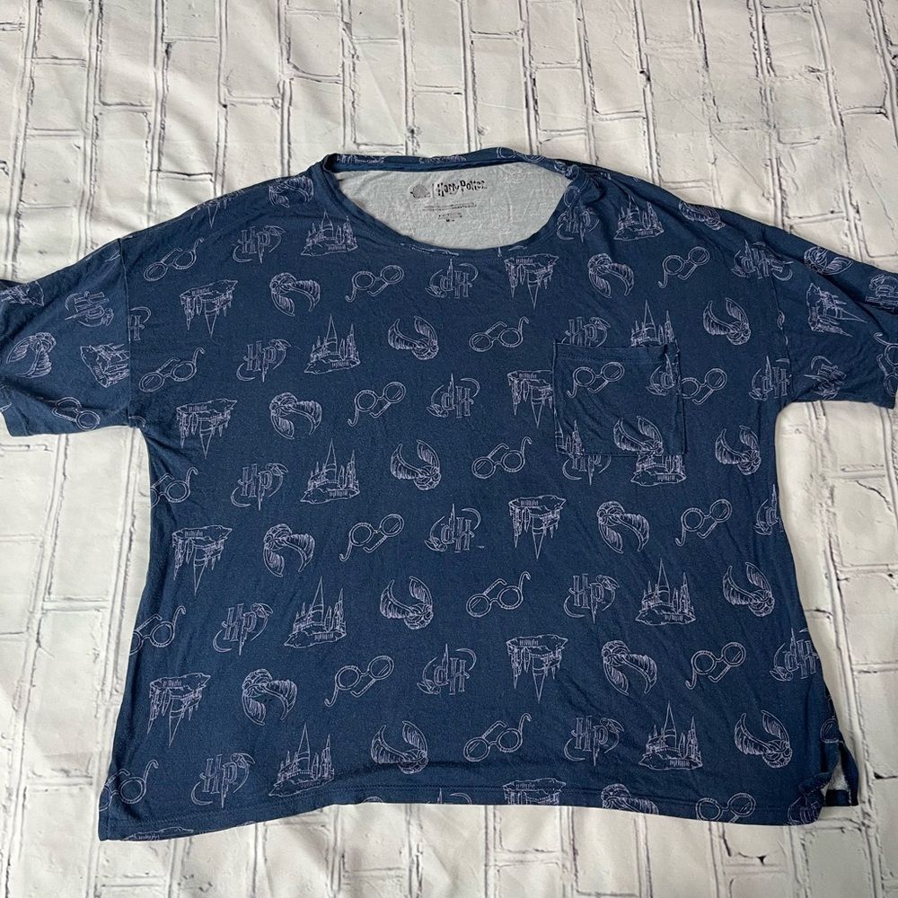 Harry Potter Blue Allover Graphic Print Pocket Tee Unisex Medium Wizarding World